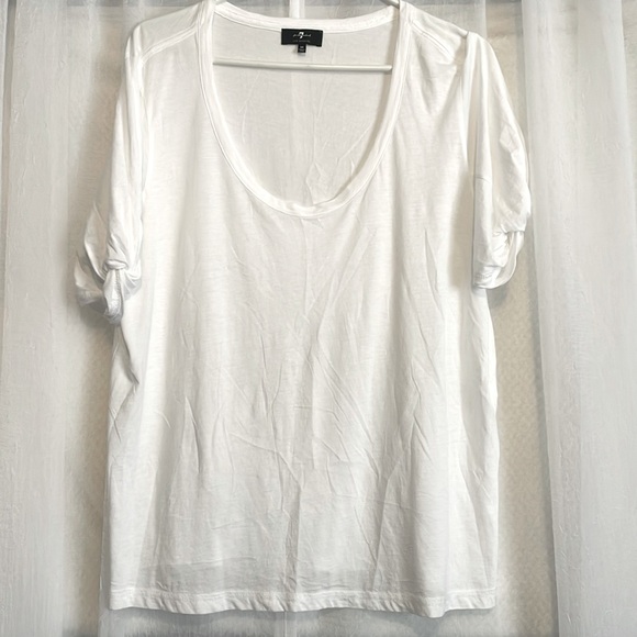 7 for all mankind women’s tee white top size MED in like New condition - Picture 1 of 4